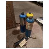 3 mapp gas bottles and lighter