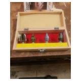 4 new 1/2" shank router bits