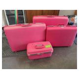 Royal Traveller 4pc HOT PINK luggage set This is the real deal, purchased from JCP as graduation gift for Seller