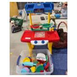 Children’s toy kitchen and accessories