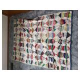 Bowtie quilt 60 x 77