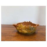 Roseville double handle console bowl, clematis pattern 456-6