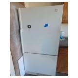 Whirlpool Fridge Freezer-working, Check Pics for Size-located garage for easy moving out