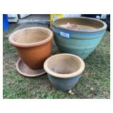 Three ceramic pots extra large, large and medium 16 x 13 down to 9 x 7