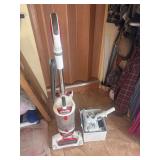 Shark vacuum cleaner - lots of accessories