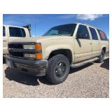 1999  CHEVROLET  Suburban 1998 Chevy Suburban