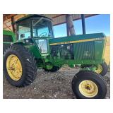 John Deere 4430