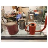 Oil cans 