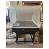 Plant growing enclosure