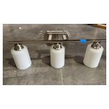 Quoizel Brushed Nickel Bath Light Wall Light