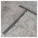 28 Inch Sheet Metal Holder/Clamp