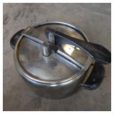 Lagostina Thermoplan Pressure Cooker