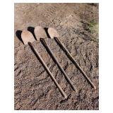 3x Round Head Shovels