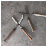 2x Hedge Clippers
