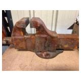 Columbian 4in Bench Vice Columbian 4in Bench Vice