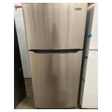 Frigidaire 20.0 cu. ft. Top Freezer Refrigerator, model lftr2045vf3, includes Warranty