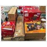 Assorted Holiday Decor, 5pcs Assorted Holiday Decor, 5pcs