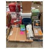 Assorted Household Fixtures and Vacuums, Contents of Pallet