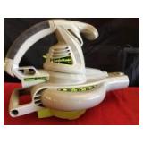 Lawnmaster Electric Leaf Blower/Mulcher/Vacuum