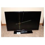 Samsung 40' Flat Screen TV with Remote
