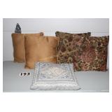 5 Throw Pillows 2 Pair and 1 Single