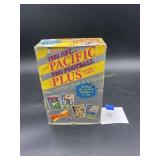 1992 Pacific football wax box-unopened