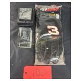 Mechanics Gloves #3 (NIB), non-functioning Light