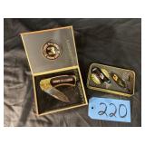 Boxed Tribute to a legend #3 pocket knife,