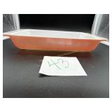 Pyrex 1 1/4 qt. 548 B- Pink Daisy Pattern