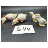 4 Goose figurines