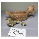 Resin Rooster bowl with 2 small bird figurines