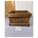 Antique Cape Cod Cranberries wood crate, 15' W x