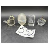 Vintage frosted glass trinket box, glass bird