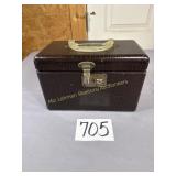 Vintage brown faux alligator train/cosmetic case,