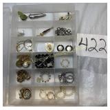 Lot of Vintage Jewelry in a plastic 17