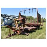 New Holland 1033 Bale wagon (requires repairs)