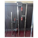 (2) LARGE WOOD CLAMPS & (1) MEDIUM CLAMP (1) SMALL