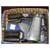 CAMPBELL HAUSFELD1/2" IMPACT WRECH W/SOCKETS