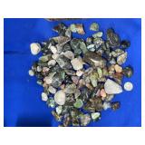 LARGER LOT OF MIXED/POLISHED ROCKS AND STONES