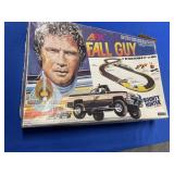AFX FALL GUY BOUNTY HUNTER HO SCALE RACE SET