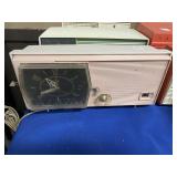 RCA VICTOR MODEL C-2FE RADIO