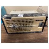 BROWNI 8 TRANSISTOR RADIO
