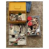 SEWING & CROSS STITCH SUPPLIES W/ PLASTIC SEWING