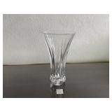 CRYSTAL VASE (8.5" TALL)