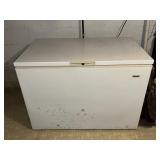 FRIGIDAIRE DEEP FREEZER & CONTENTS