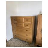 RED LION TABLE CO. SOLID WOOD CHEST OF DRAWERS