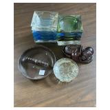 GLASS ASH TRAYS & JAPAN ELEPHANT ASH TRAY