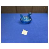 MINI COBALT BLUE HEN ON A NEST APPROX 3.25"