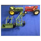 ERTL INTERNATIONAL TRACTOR & ERTL JOHN DEERE