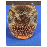 ORANGE OWL PAPER WEIGHT WITH CONTROLLED BUBBLES